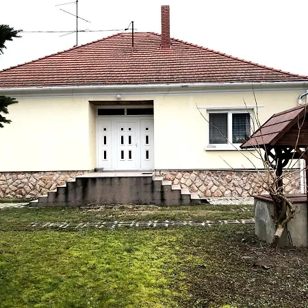 Elvira Vendeghaz Apartment Kisbodak Exterior photo