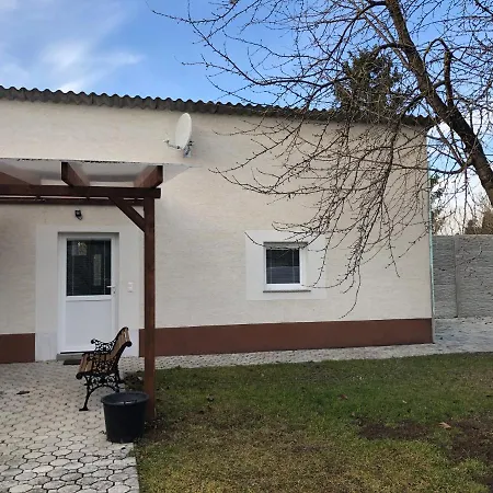 Elvira Vendeghaz Apartment Kisbodak Exterior photo